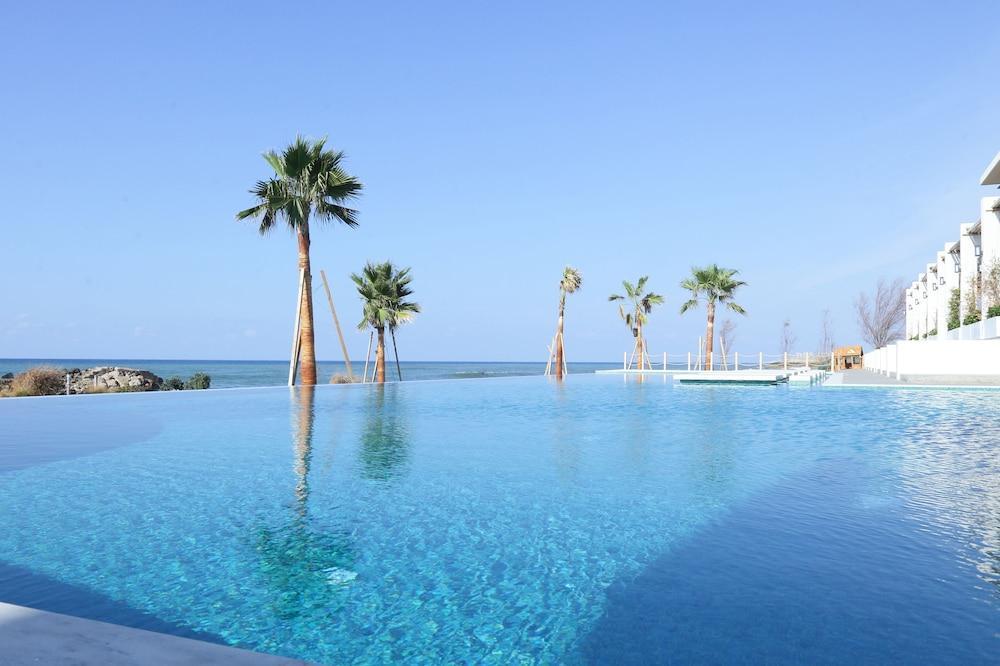 La Siesta Hotel & Beach Resort Khalde Extérieur photo